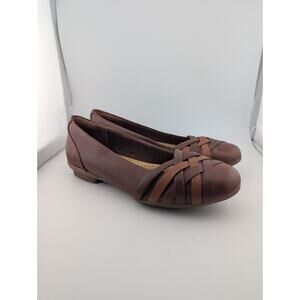 Clarks Size 7 Brown Leather Woven Ballet Flats Shoes Comfort Collection Sara